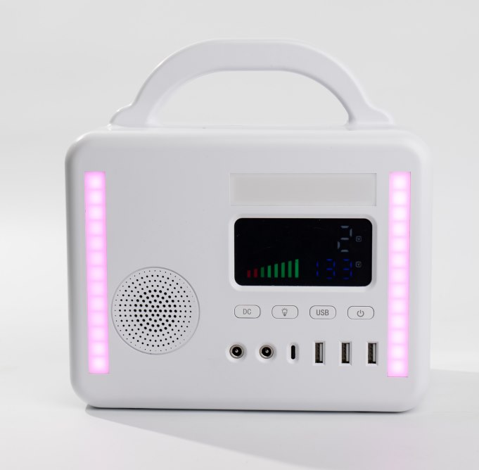 White Aurelia Light portable power station